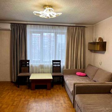 СДАМ в Аренду 2-к квартиру по ул. Дмитриевской