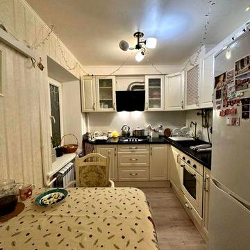 2к квартира на Гагарина ( Науки)