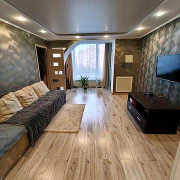 Продам квартиру за готівку в цегляному будинку вул.Харківська