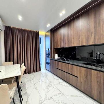 Оренда 1 км квартири поруч з центром міста