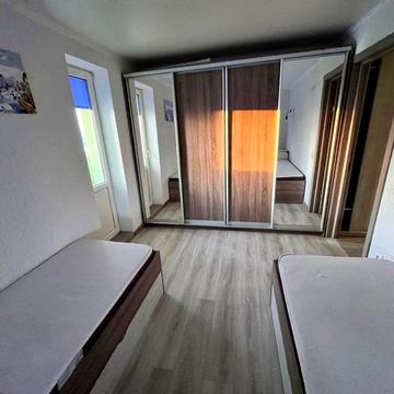 Здам довгостроково  2кмн. Центр