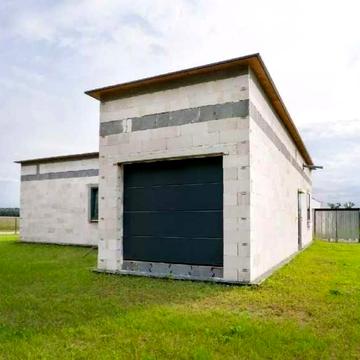 сучасний будинок площею 155 м² на 4 сотках