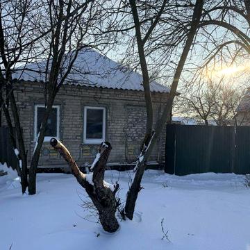 Здам будинок близько до центра