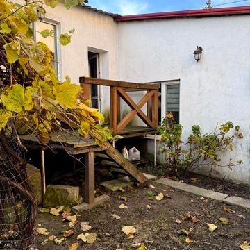 Приватний будинок з двориком і паркомісцем на два авто, Куренівка