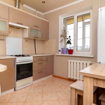 Оренда 1к квартири на Позняках, м.Харківська, вул.Кошиці 4