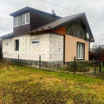 Продаж будинку в с. Крушельниця з великою ділянкою