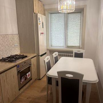 Перша Оренда 2 кімнатна квартира