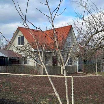 Продам 2-х этажный дом в Алтестово