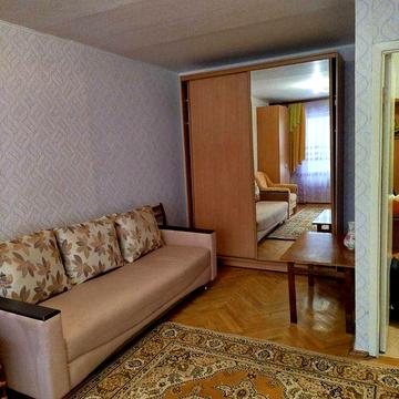 Сдам однокімнатну квартиру вул,ЛуценкоДмитра 1Б