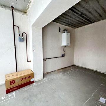 Однокімнатна квартира з газом + кладова в подарунок! Без комісії!