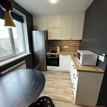 ‼️ 2 ком. квартира с КАП. ремонтом‼️ возле метро Студенческая(89005)