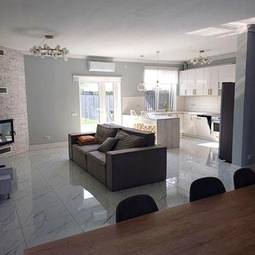 ОРЕНДА танхаус з паркомісцем