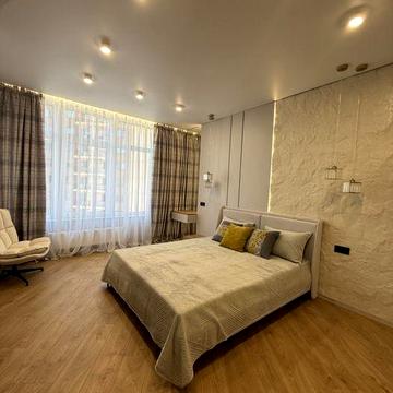 3-комн квартира с новым ремонтом, Аркадия, 42 Жемчужина/ Кадор ЖК 42 Жемчужина