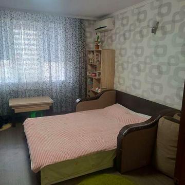 Продам  2-кімнатну квартиру у місті Південне.