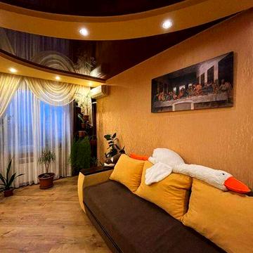 Продаж квартири з ремонтом метро Студентська, вул. Гв. Широнінців
