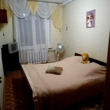 Сдаю 2 к/к ул.Металлургов/в Корабельном р-не,второй этаж