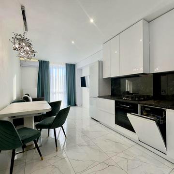 Оренда 1-к дизайнерської квартири з великою кухнею | Брюховичі