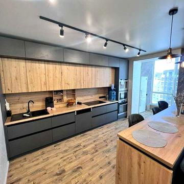 «Дворівнева квартира з терасою в ЖК Кленовий парк»