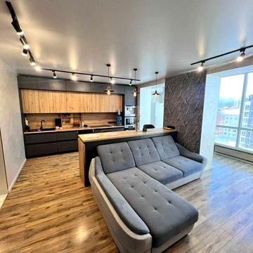 «Дворівнева квартира з терасою в ЖК Кленовий парк»