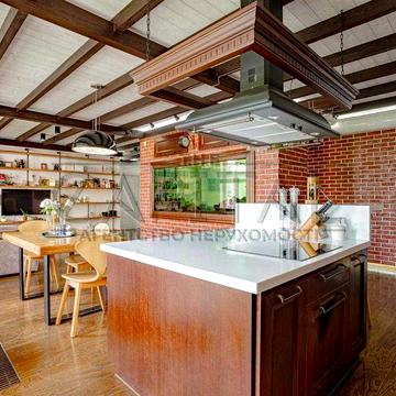 Продаж квартири 160 м2 3 спальні , ЖК Комфот таун, 4 поверх ЖК Комфорт Таун