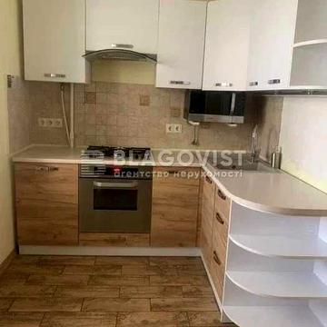 Продаж 1к квартири ст.м. Героїв Дніпра 7 хв. пішого ходу