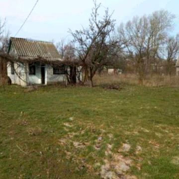 Продам дачу 6 моток землі.