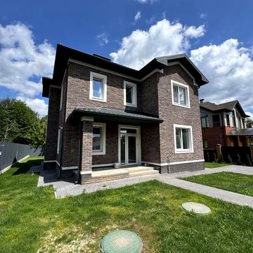 Будинок з Газом 213 кв.м. В Елітному Містечку | Чистове оздоблення