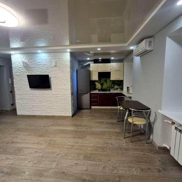 Продам двокімнатну квартиру