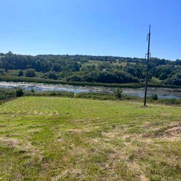 Будинок і земля біля річки 71сотка Жмеринський рн., с. Межирів