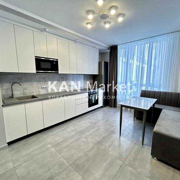 Довгострокова оренда 1к квартири 37 м² в ЖК "Файна Таун". Без комісії!