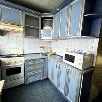 Продаж 1 кім.кв по вул. Василя Сергіенко, зупинка Аптека - 13500$