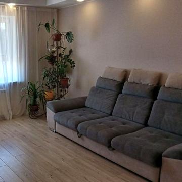 Продам 4х кімнатну квартиру