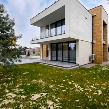 Оренда будинку Осокори - Закрите котеджне містечко «Блакитна Лагуна»