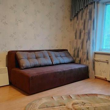 Інститут звязку. Здається 2-х кімнатна квартира