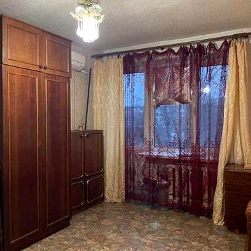 Сдам 1-комнатную квартиру на Заболотного/ Жолио Кюри