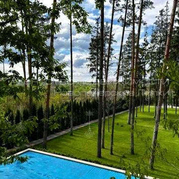 Оренда елегантної садиби з басейном 215м2- Тарасівка (Старі Безрадичі)