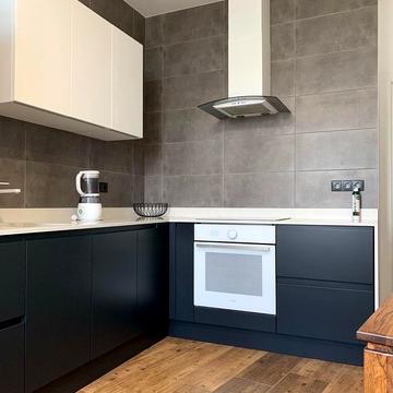 Генуезька вул., 3а