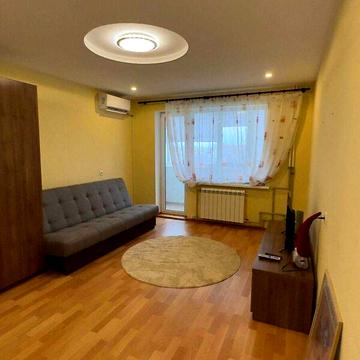 Довгострокова оренда 1к Квартира Шнеєрсона Менахем-Мендл вулиця