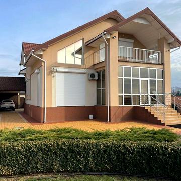 Продаж будинку енергонезалежного будинку для комфортного життя