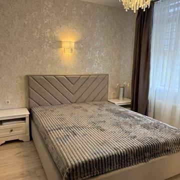 Центр новобудова 2 х кімнатна квартира