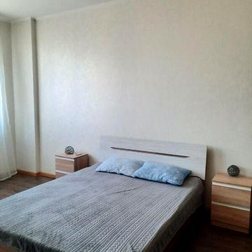 Довгострокова оренда 1к Квартира Перлинна вулиця