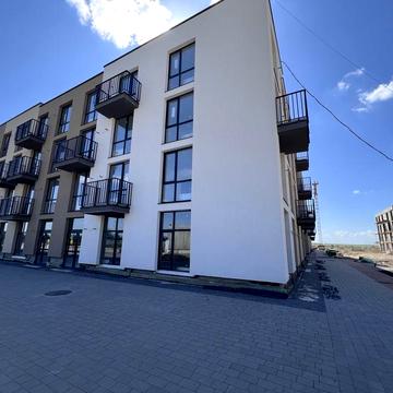 Продаж 2-кім. квартири з незавершиним ремонтом