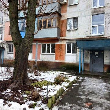 3к Продам ул.Суворова 15а ( Шепарда), Титова