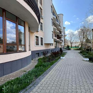 Давида Бурлюка вул. (Гаршина), 3