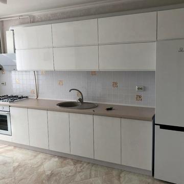 Подільська вул., 46