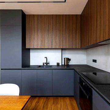 Стильна 2кім + кухня вітальня в центрі міста з стильним ремонтом