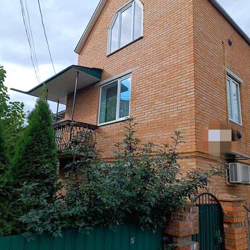 Продаж двухрівневої квартири з ремонтом біля площі перемоги