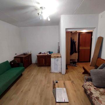 Продаю квартиру на пр.Центральном 185б