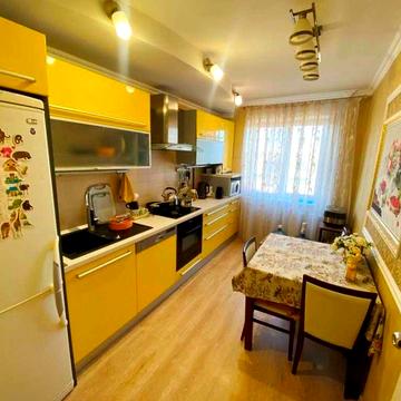 Продается 3х ком «Чешка» Центр города! Ремонт!