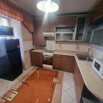 Оренда 2 км квартира по вулиці Незалежності